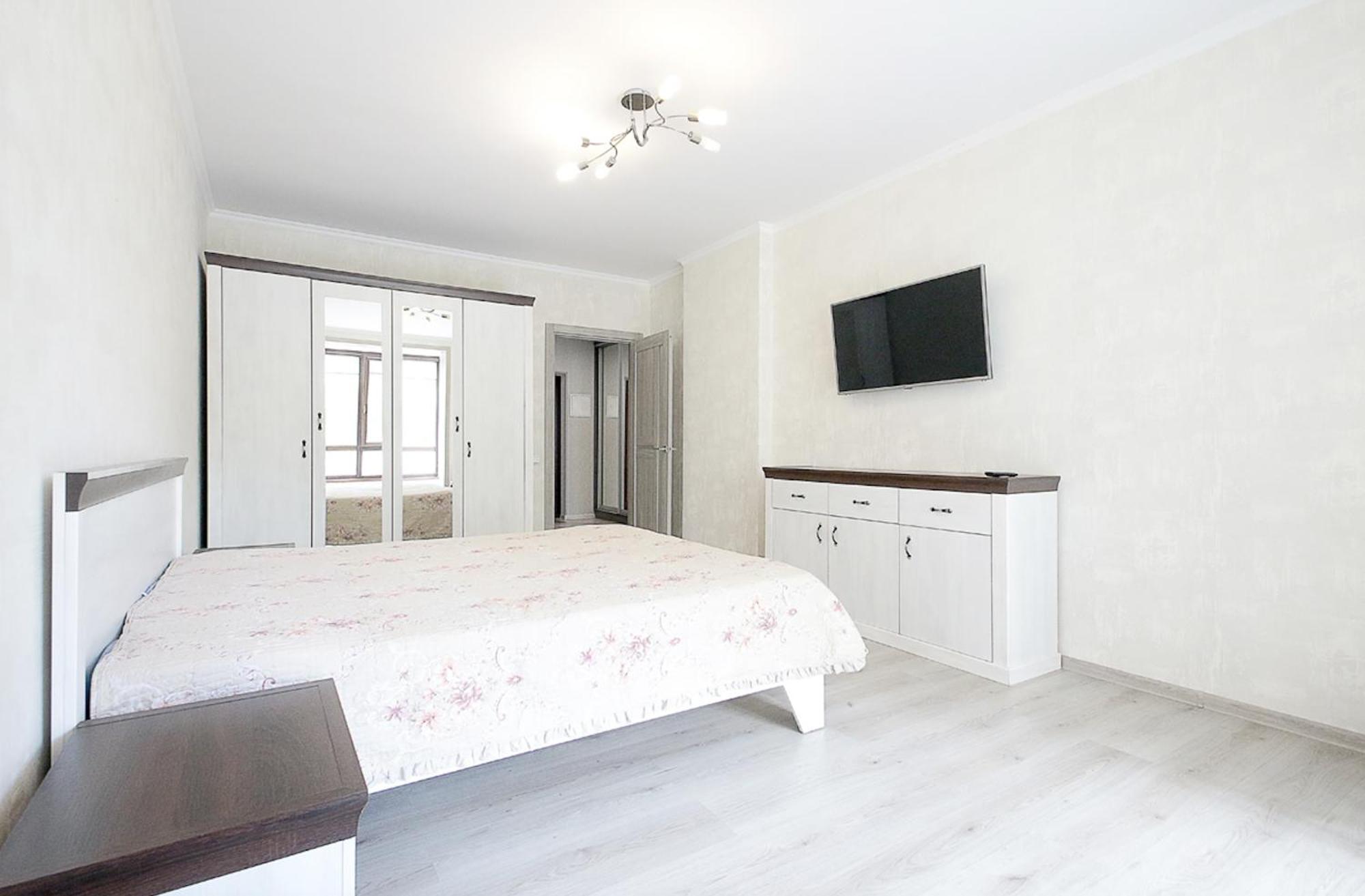 "Deluxe Apartments" L 26-4 - 11220 Leopoli Esterno foto
