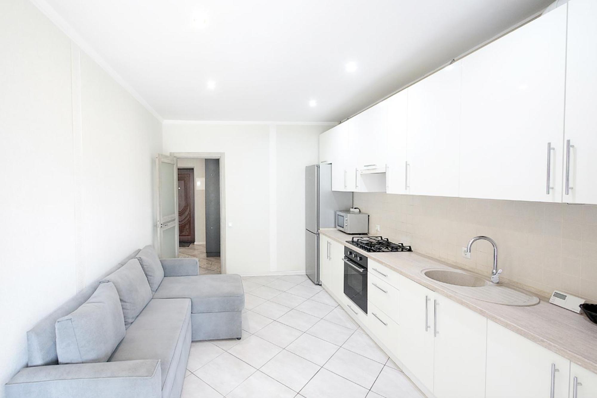"Deluxe Apartments" L 26-4 - 11220 Leopoli Esterno foto